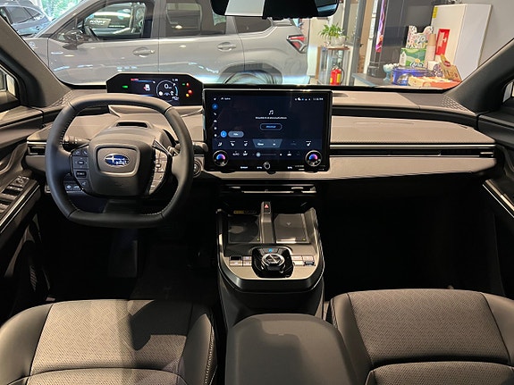 Subaru E-Outback 7 of 15