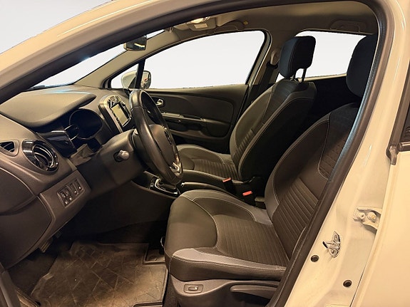 Renault Clio 9 of 23