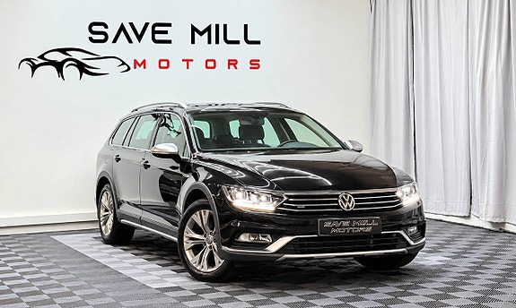 Volkswagen Passat Alltrack 2 of 15