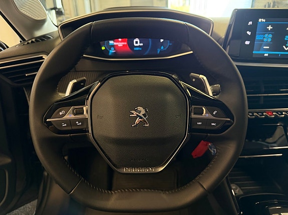 Peugeot 208 8 of 20