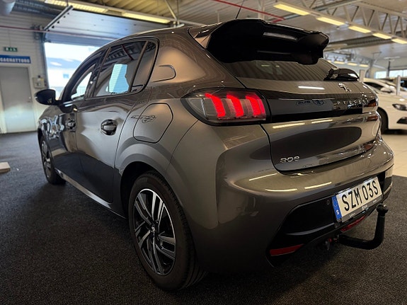 Peugeot 208 5 of 20