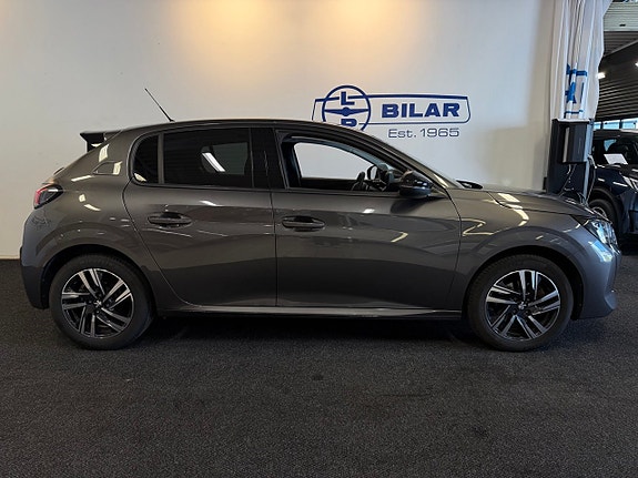 Peugeot 208 2 of 20