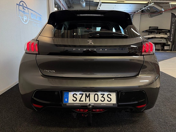 Peugeot 208 4 of 20