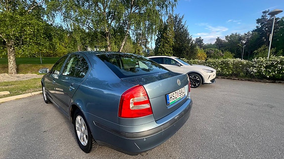 Skoda Octavia 6 of 11