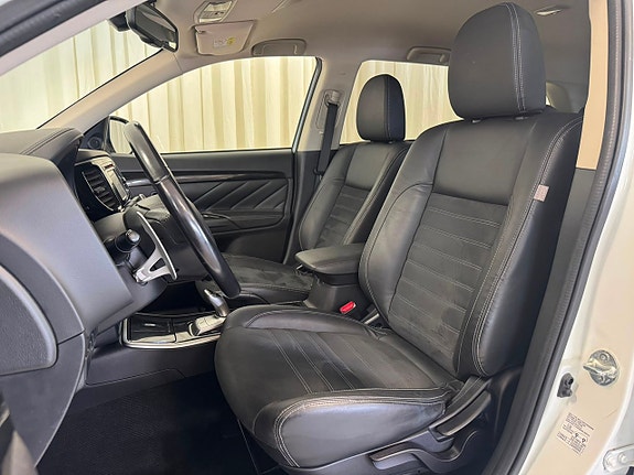 Mitsubishi Outlander 8 of 30
