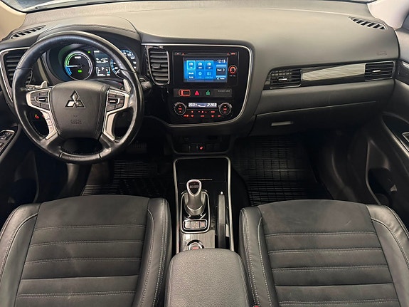 Mitsubishi Outlander 19 of 30