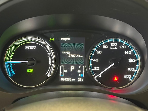 Mitsubishi Outlander 11 of 30