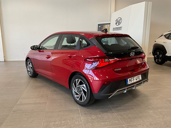 Hyundai i20 4 of 23