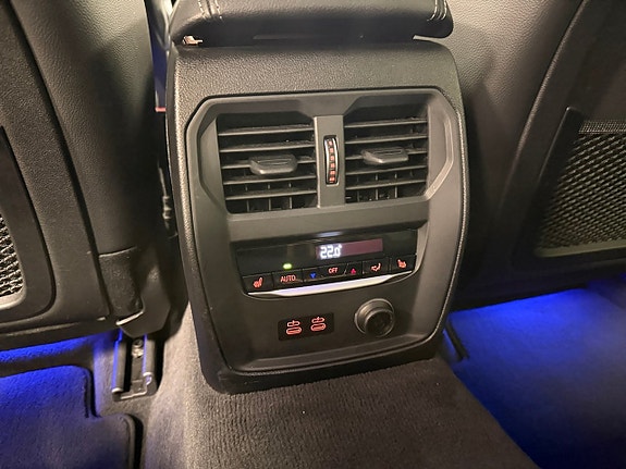 BMW M340i 11 of 21