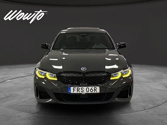 BMW M340i 2 of 21