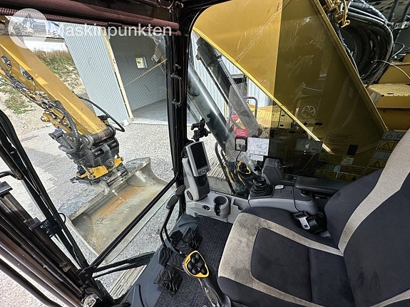 Cat 325FLCR Bandgrävare 16 of 27