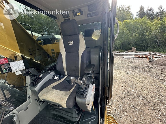 Cat 325FLCR Bandgrävare 13 of 27