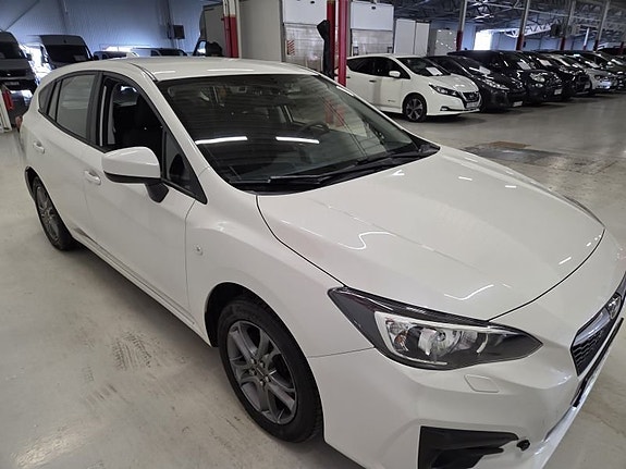Subaru Impreza 3 of 10