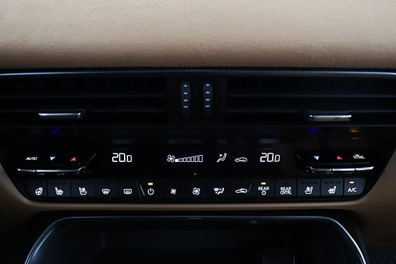 Mazda CX-80 29 of 30