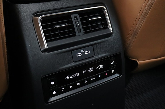 Mazda CX-80 30 of 30