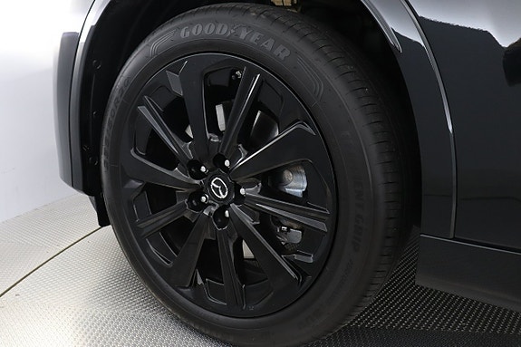 Mazda CX-80 13 of 30