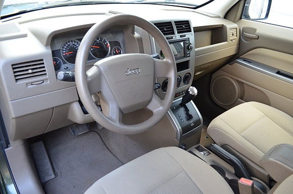 Jeep Patriot 4 of 21