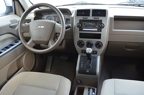 Jeep Patriot 2 of 21