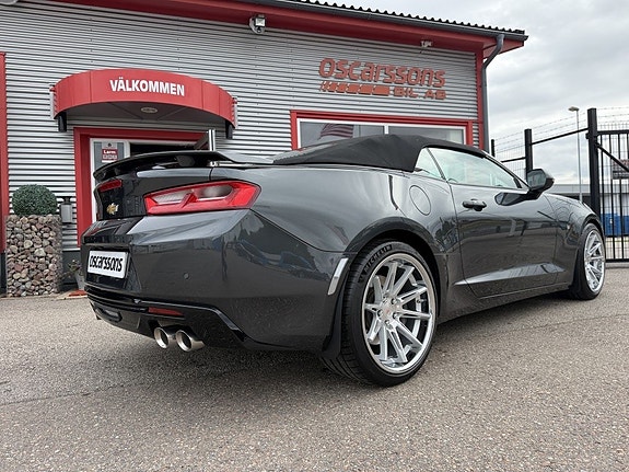 Chevrolet Camaro 9 of 30