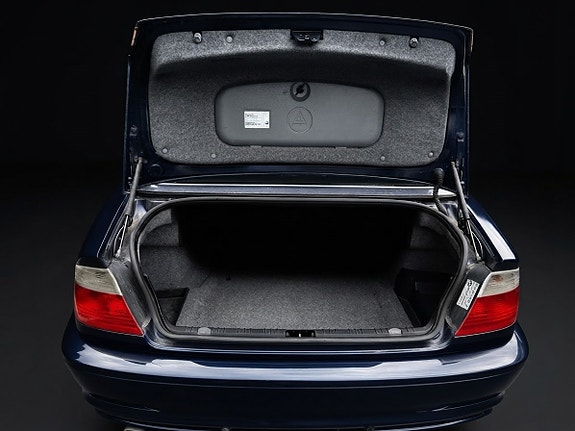 BMW 330Ci 5 of 9