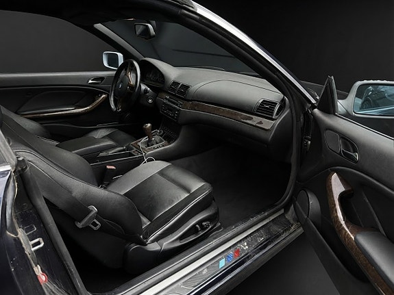 BMW 330Ci 6 of 9