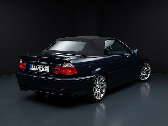 BMW 330Ci 2 of 9