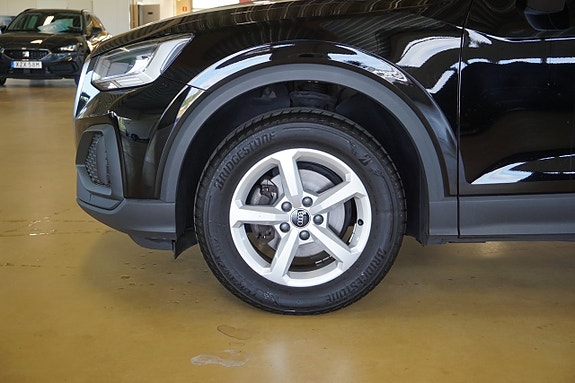 Audi Q2 13 of 13
