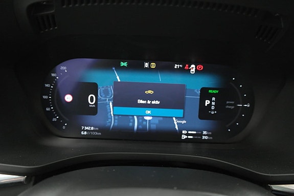 Volvo XC60 10 of 26