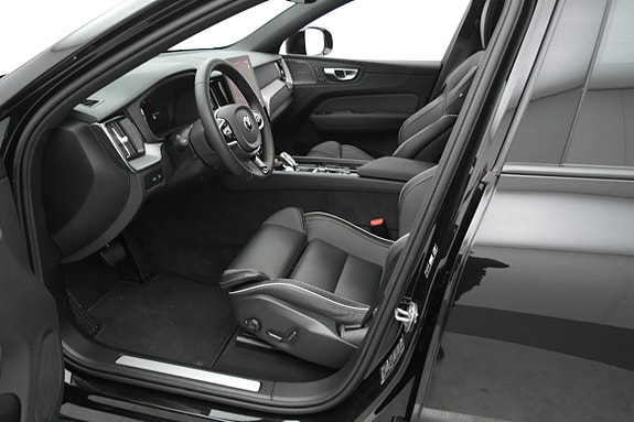 Volvo XC60 19 of 26