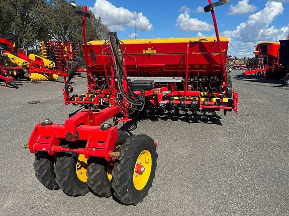 Väderstad Rapid400C 10 of 11