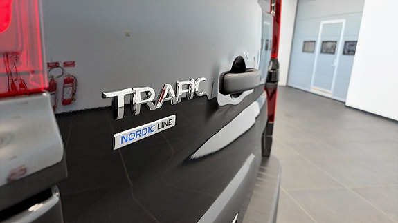 Renault Trafic 25 of 26