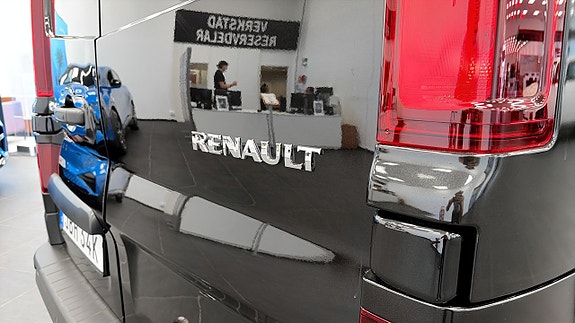 Renault Trafic 26 of 26