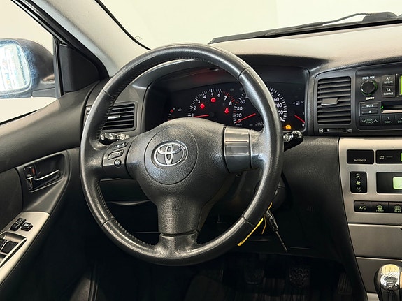 Toyota Corolla 12 of 18