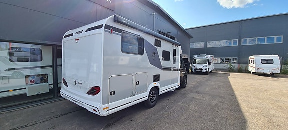 Knaus Live Ti 650 MEG Black Selection "Kampanjbil" 2 of 14