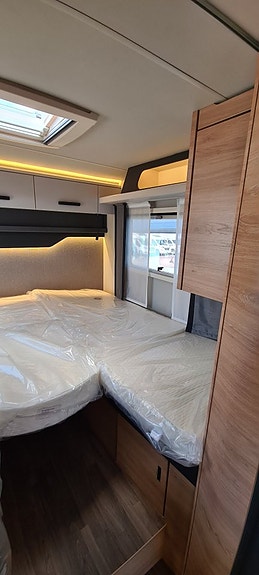 Knaus Live Ti 650 MEG Black Selection "Kampanjbil" 11 of 14