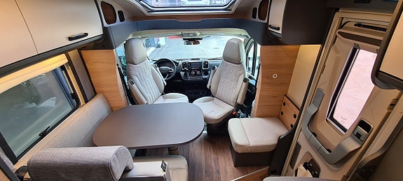 Knaus Live Ti 650 MEG Black Selection "Kampanjbil" 8 of 14