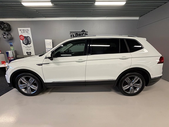 Volkswagen Tiguan Allspace 26 of 30