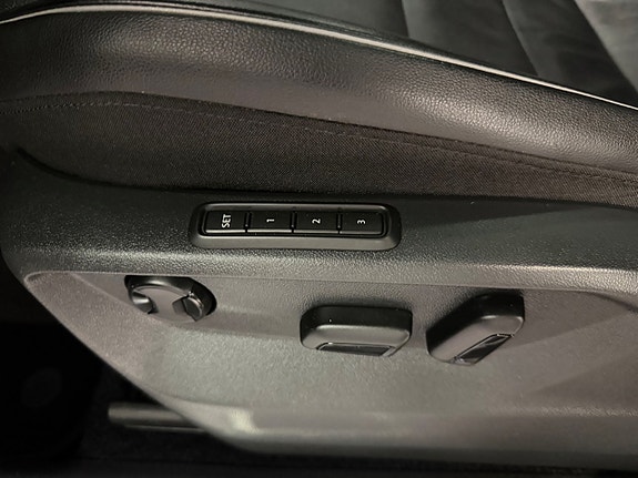 Volkswagen Tiguan Allspace 8 of 30
