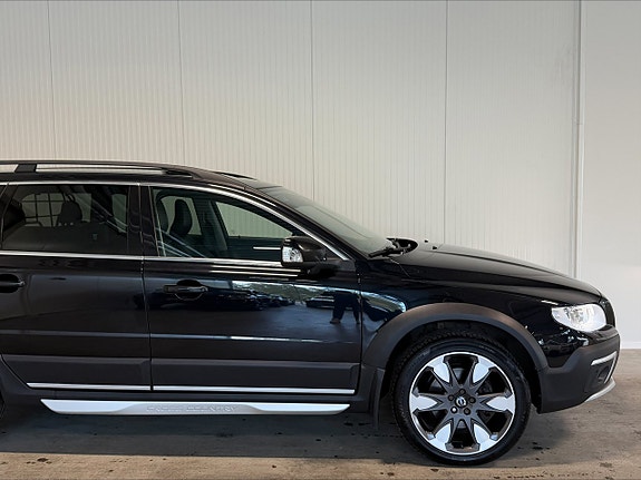 Volvo XC70 5 of 22