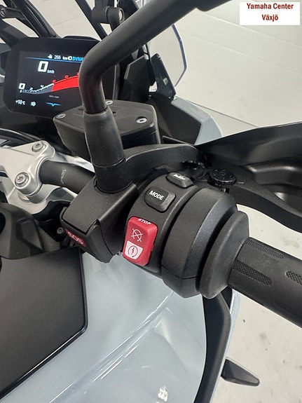 BMW S 1000 XR 9 of 10