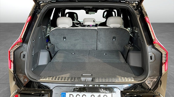 Kia EV9 12 of 15