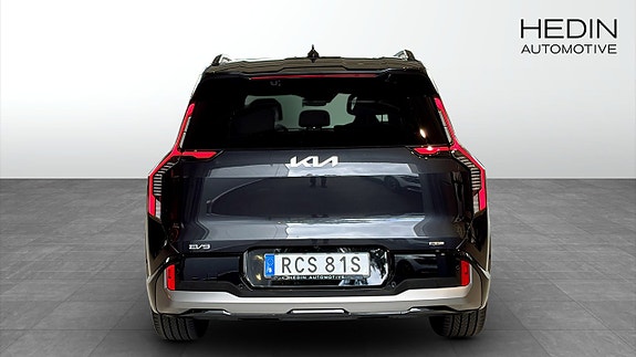 Kia EV9 5 of 15
