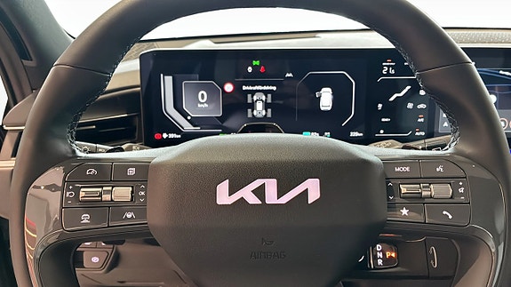 Kia EV9 10 of 15
