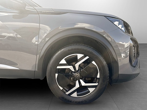 Peugeot 2008 16 of 17