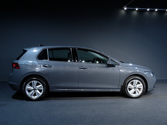 Volkswagen Golf I 2 of 9