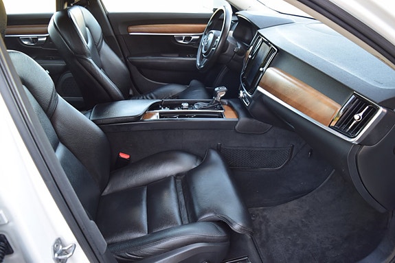 Volvo V90 9 of 16