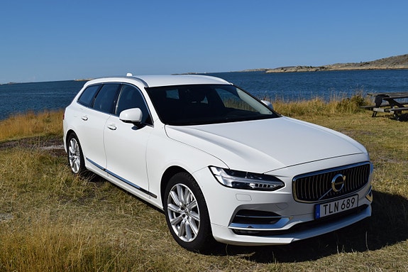 Volvo V90 4 of 16