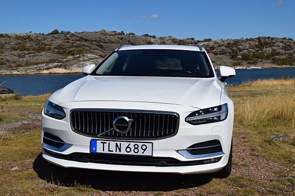 Volvo V90 6 of 16