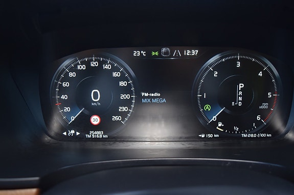Volvo V90 16 of 16
