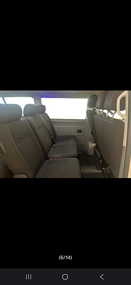 Volkswagen Caravelle 8 of 15